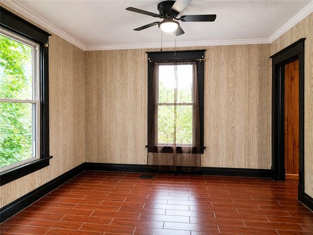 416 10th Avenue, New Brighton, PA 15066