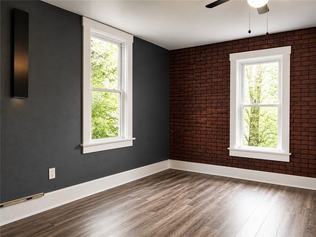 416 10th Avenue, New Brighton, PA 15066