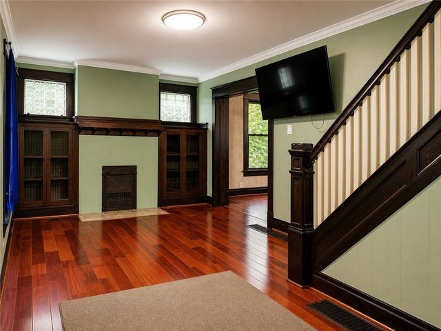 416 10th Avenue, New Brighton, PA 15066
