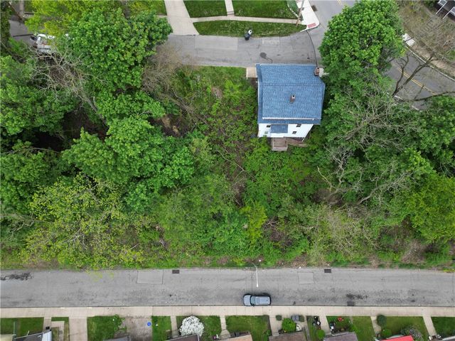416 10th Avenue, New Brighton, PA 15066