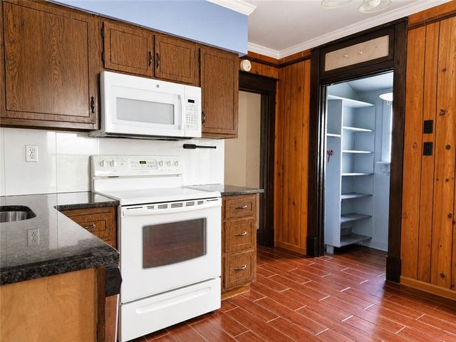 416 10th Avenue, New Brighton, PA 15066