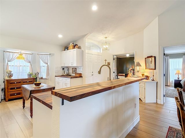 8195 WESTMONT TERRACE DRIVE, Lakeland, FL 33810