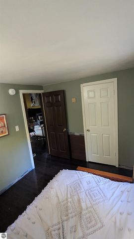 2552 E Birch Court, Cedar, MI 49621