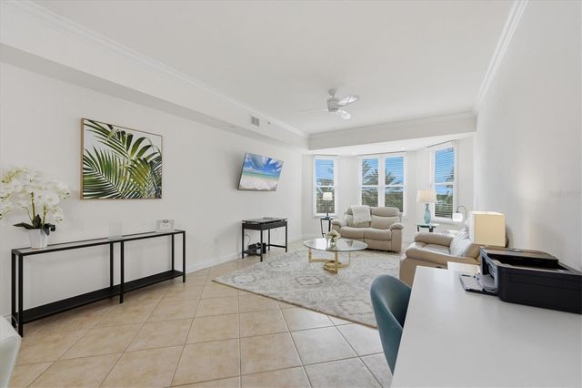 8111 LAKEWOOD MAIN STREET 306, Lakewood Ranch, FL 34202