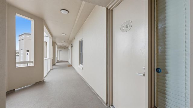 8111 LAKEWOOD MAIN STREET 306, Lakewood Ranch, FL 34202