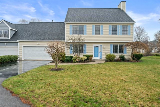 24 Pelican Dr 24, Walpole, MA 02081