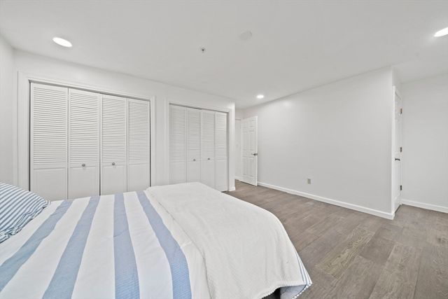 24 Pelican Dr 24, Walpole, MA 02081