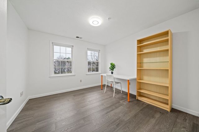 24 Pelican Dr 24, Walpole, MA 02081