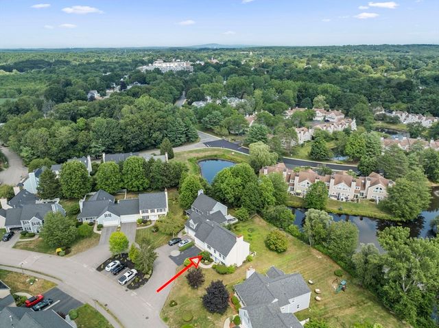 24 Pelican Dr 24, Walpole, MA 02081