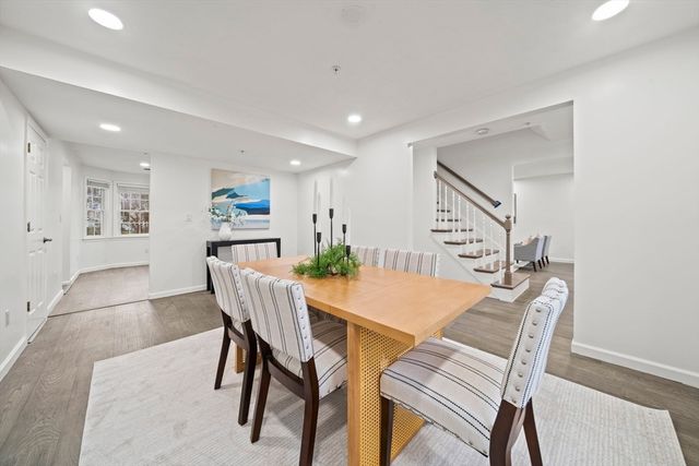 24 Pelican Dr 24, Walpole, MA 02081