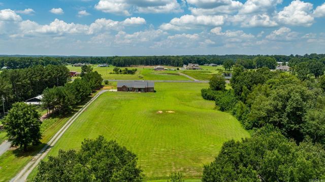 44 Cessna Avenue, Greenbrier, AR 72058