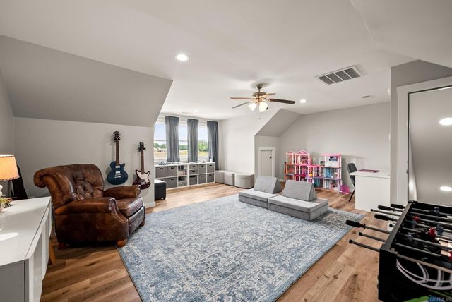 44 Cessna Avenue, Greenbrier, AR 72058