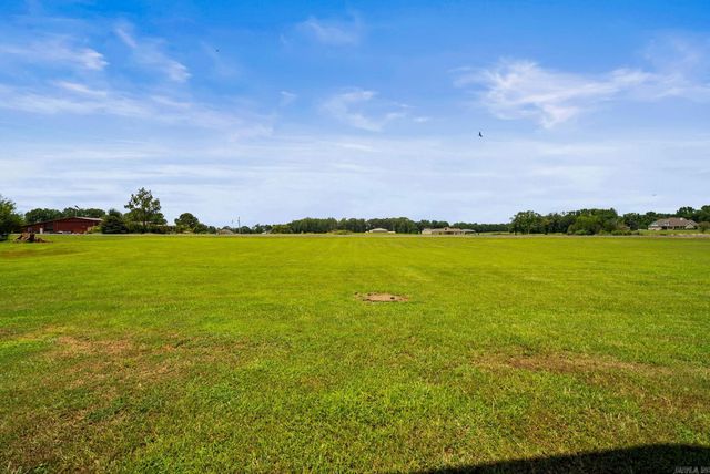 44 Cessna Avenue, Greenbrier, AR 72058