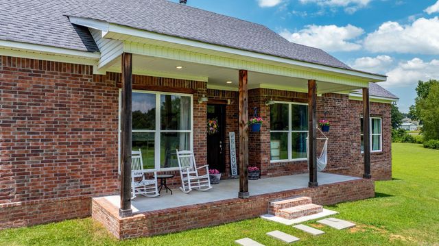 44 Cessna Avenue, Greenbrier, AR 72058