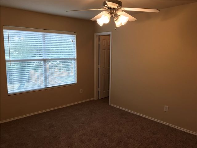 6416 Paradise Valley Road, Fort Worth, TX 76112