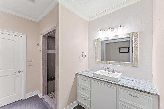 17214 Lakeway Park, Tomball, TX 77375