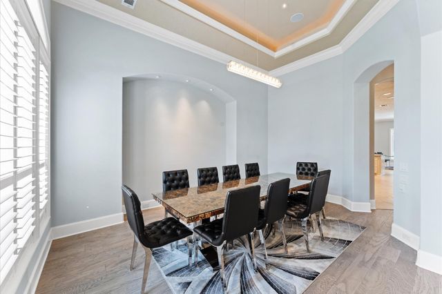 17214 Lakeway Park, Tomball, TX 77375