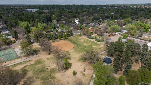 1210 Dahlia Street, Denver, CO 80220