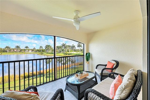 9509 Avellino WAY 1822, Naples, FL 34113