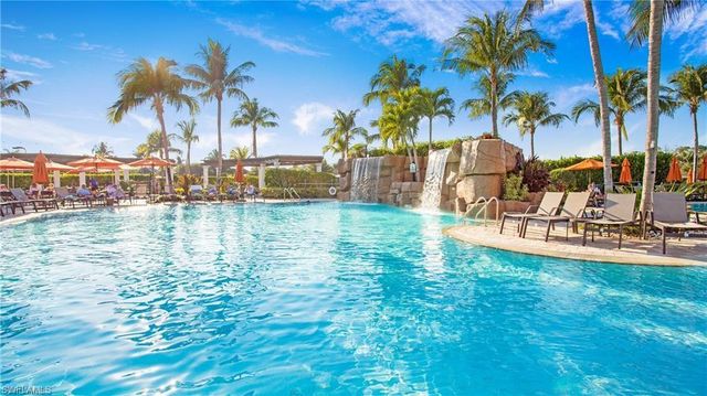 9509 Avellino WAY 1822, Naples, FL 34113