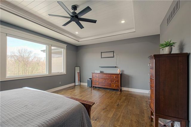 2002 Foxtail Point, Kearney, MO 64060