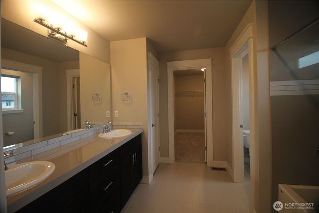 8232 37th Place NE, Marysville, WA 98270