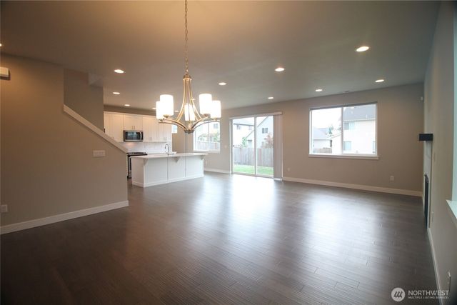 8232 37th Place NE, Marysville, WA 98270