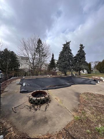 6323 Brookfield Court, Georgetown Twp, MI 49426