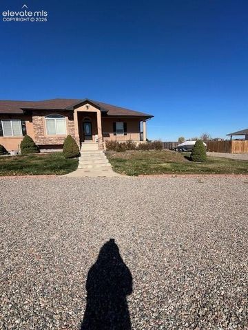 777 Woodleaf Drive, Pueblo West, CO 81007