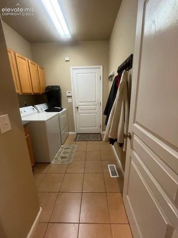 777 Woodleaf Drive, Pueblo West, CO 81007