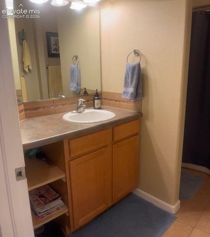 777 Woodleaf Drive, Pueblo West, CO 81007