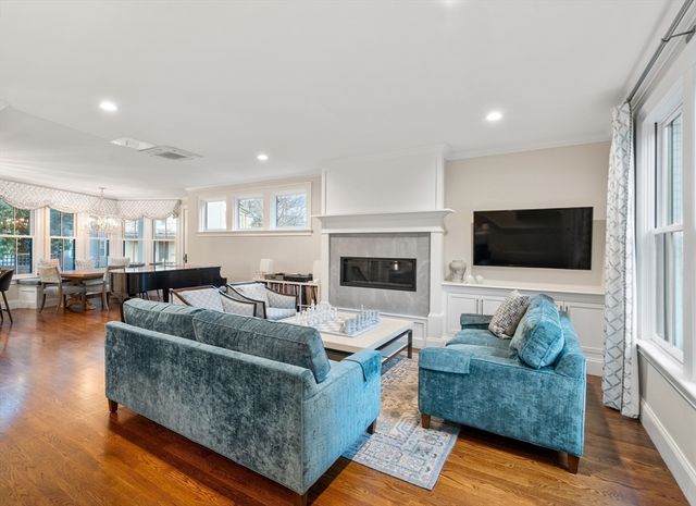 39 Hammond Street 2, Cambridge, MA 02138