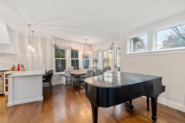39 Hammond Street 2, Cambridge, MA 02138