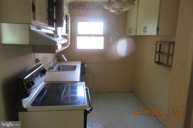 12902 EVANSTON ST, Rockville, MD 20853
