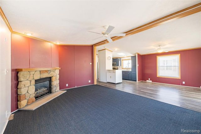 11160 Chestnut Run Court, South Lyon, MI 48178