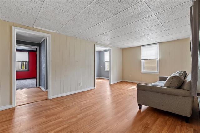 814 E North Main Street, Richmond, MO 64085