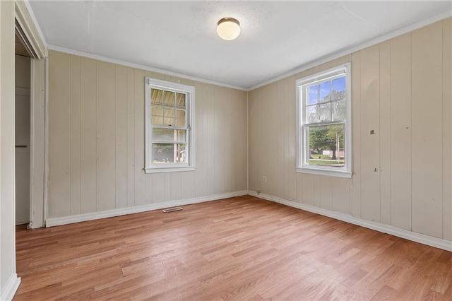 814 E North Main Street, Richmond, MO 64085