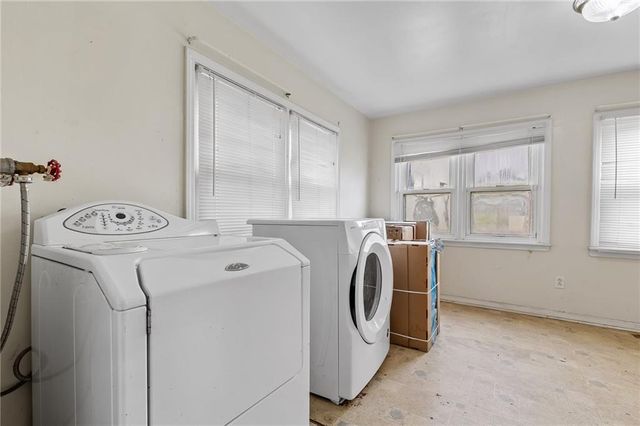 814 E North Main Street, Richmond, MO 64085