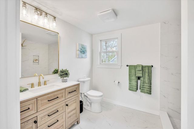 53 Chase Road, East Sandwich, MA 02537