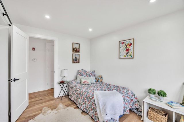 53 Chase Road, East Sandwich, MA 02537