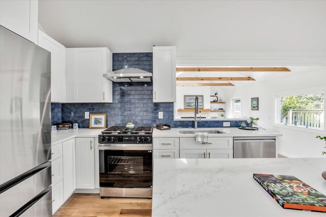 53 Chase Road, East Sandwich, MA 02537