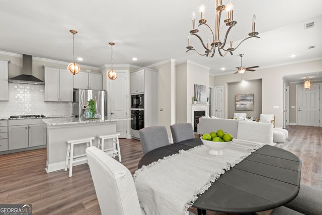 122 Iron Oak Drive, Peachtree City, GA 30269