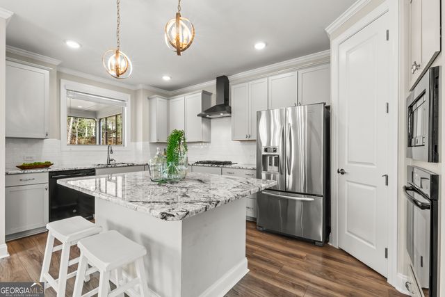 122 Iron Oak Drive, Peachtree City, GA 30269