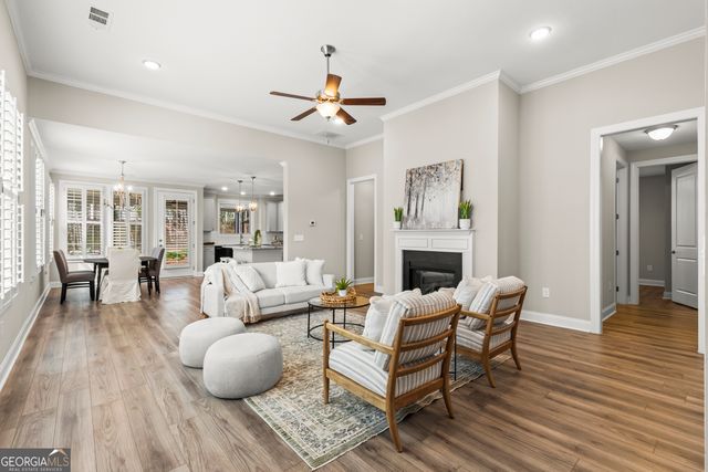 122 Iron Oak Drive, Peachtree City, GA 30269