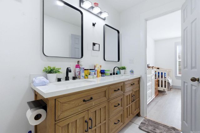 13612 Carrington Place Drive, Alexander, AR 72002