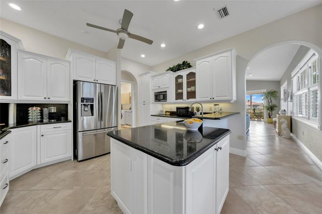 196 TARPON COVE BOULEVARD 722, Punta Gorda, FL 33950