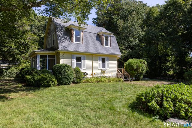 28 Watch Hill Avenue, Stonington, CT 06378