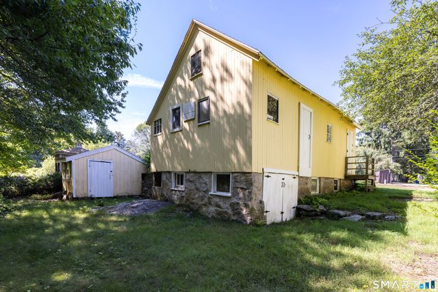 28 Watch Hill Avenue, Stonington, CT 06378