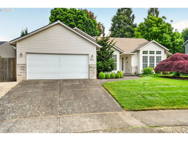 671 Ne MARYANN Ct, Hillsboro, OR 97124