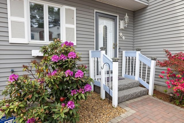 84 Ridge Rd 84, Revere, MA 02151